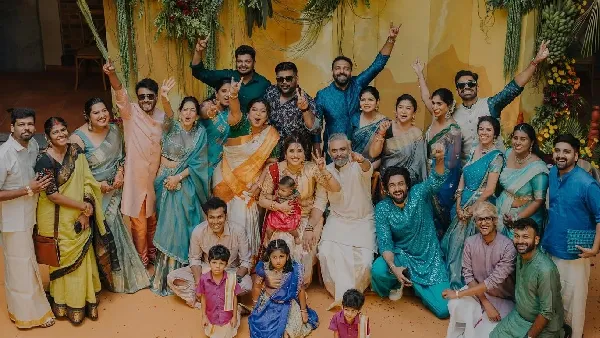 Priyanka With husband and her family