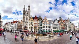 happiest cities