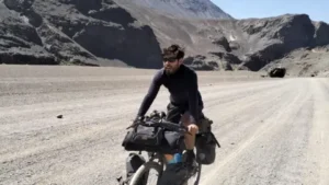 Cyclist completes