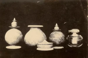 Jewels Linked to Buddha