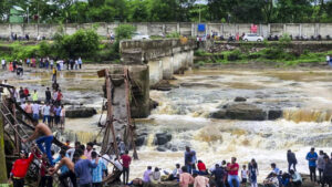 Bridge Collapse 